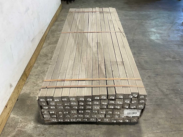 Azobé paal geschaafd met punt 250x6,5x6,5 cm (84x) - afbeelding 7 van  9