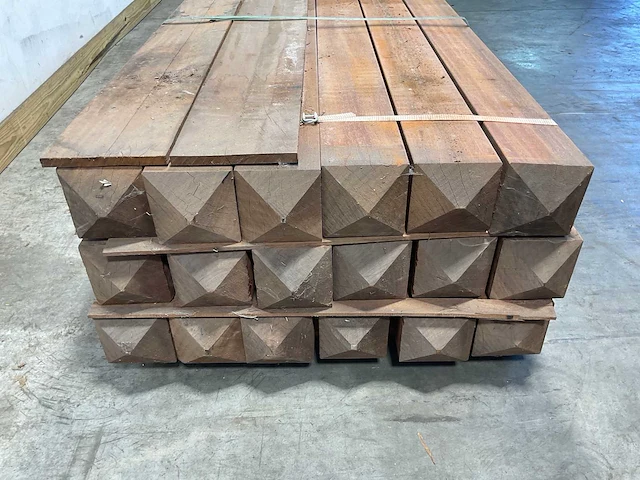 Azobé paal met diamantkop 300x14x14 cm (9x) - afbeelding 6 van  8