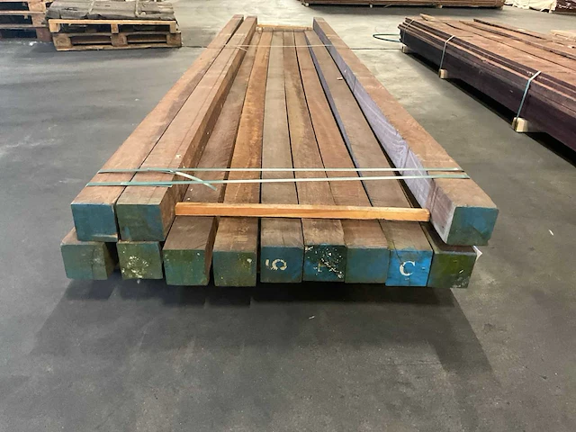 Azobé palen 100x100 mm (12x) - afbeelding 2 van  5