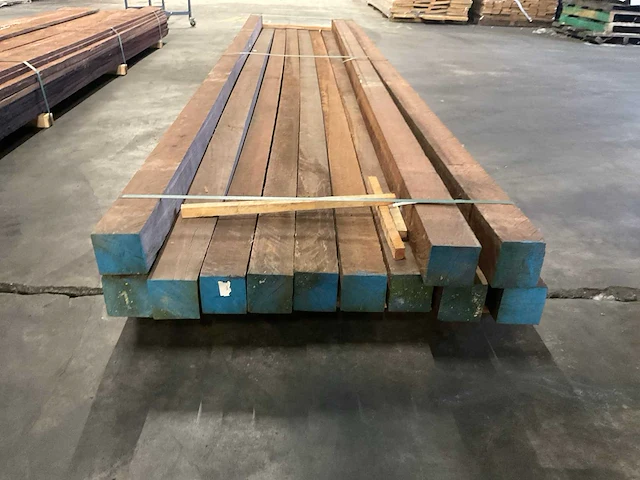 Azobé palen 100x100 mm (12x) - afbeelding 4 van  5