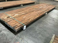 Azobé palen 60x60 mm (16x) - afbeelding 1 van  5