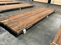 Azobé palen 60x60 mm (16x) - afbeelding 1 van  5