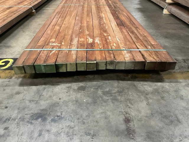 Azobé palen 60x60 mm (16x) - afbeelding 2 van  5