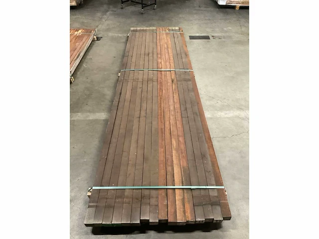 Azobé palen 60x60 mm (16x) - afbeelding 5 van  5