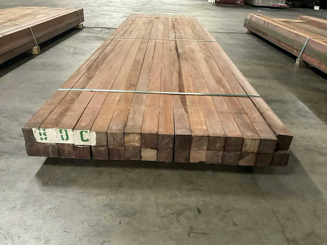 Azobé palen 60x60 mm (32x) - afbeelding 2 van  5