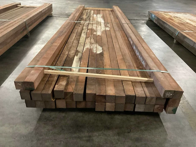 Azobé palen 60x60 mm (34x) - afbeelding 2 van  5