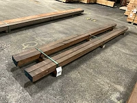 Azobé palen 70x70 mm (4x) - afbeelding 1 van  5