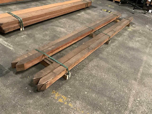 Azobé palen 70x70 mm (4x) - afbeelding 3 van  5