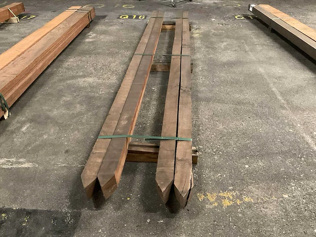 Azobé palen 70x70 mm (4x) - afbeelding 4 van  5