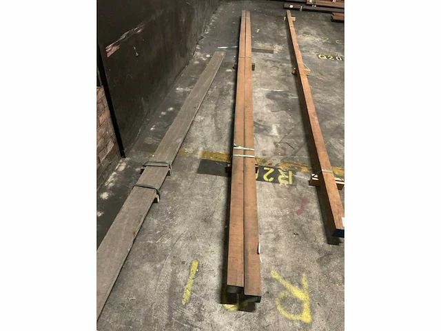Azobé palen 80x80 mm (2x) - afbeelding 2 van  4