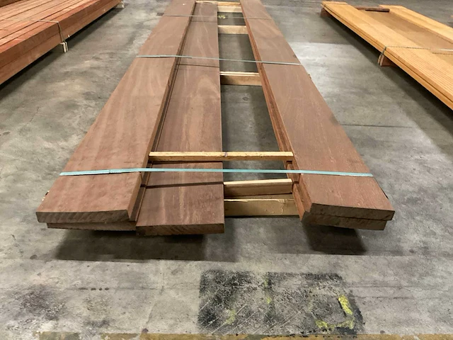 Azobé plank geschaafd 35x230 mm (5x) - afbeelding 2 van  6