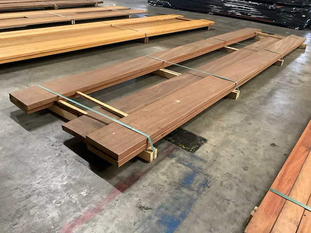 Azobé plank geschaafd 35x230 mm (5x) - afbeelding 3 van  6