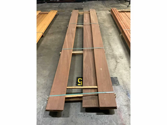 Azobé plank geschaafd 35x230 mm (5x) - afbeelding 5 van  6