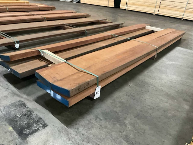 Azobé planken 50x200 mm (7x) - afbeelding 1 van  5