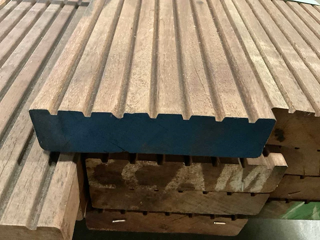 Azobé planken geschaafd 35x140 mm (24x) - afbeelding 6 van  6