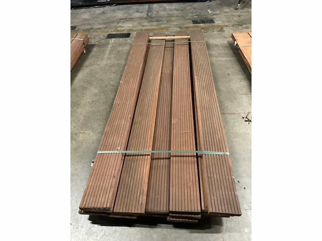 Azobé vlonderdelen antislip 35x190 mm (16x) - afbeelding 5 van  6