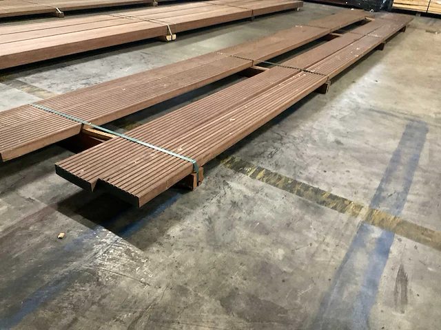 Azobé vlonderdelen antislip 45x190 mm (4x) - afbeelding 3 van  6