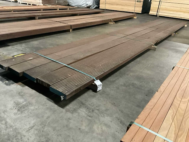 Azobé vlonderdelen antislip 45x190 mm (5x) - afbeelding 1 van  6
