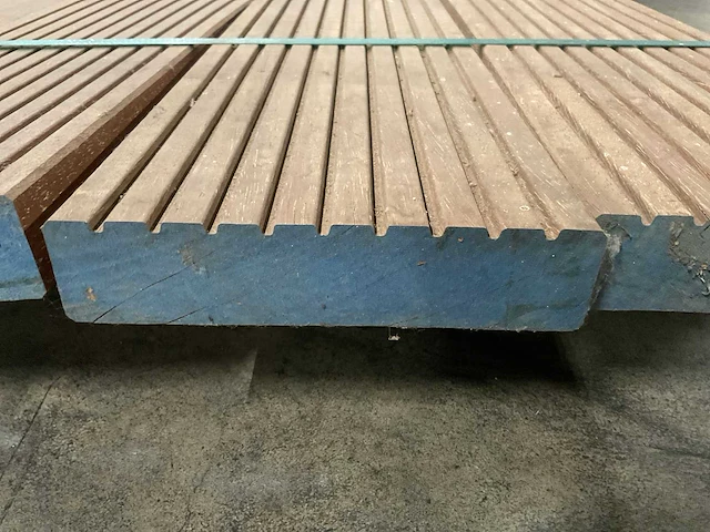 Azobé vlonderdelen antislip 45x190mm (5x) - afbeelding 6 van  6