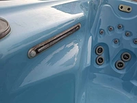 Azur spa 4 persoons amerikaanse jacuzzi en buitenspa - afbeelding 9 van  27