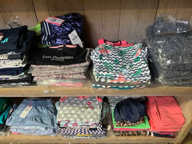 B. nosy - diverse kinderkleding (448x) - afbeelding 4 van  7