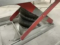 B-tec pneumatische hefbrug - afbeelding 5 van  7
