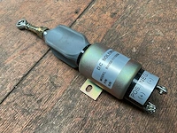 B4002-1115030 stoprelais solenoid - afbeelding 1 van  3