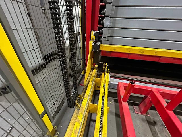 Baaijens - 2019 - verticaal met lift - paternosterkast 26 laden - afbeelding 4 van  24