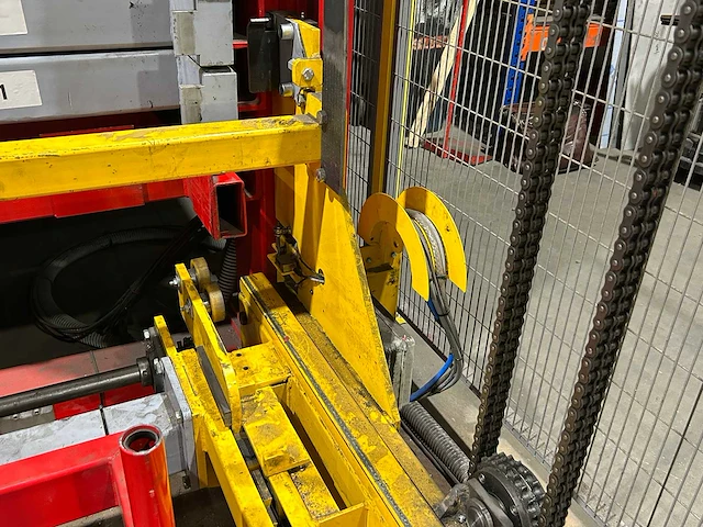 Baaijens - 2019 - verticaal met lift - paternosterkast 26 laden - afbeelding 6 van  24
