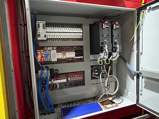 Baaijens - 2019 - verticaal met lift - paternosterkast 36 laden - afbeelding 10 van  24