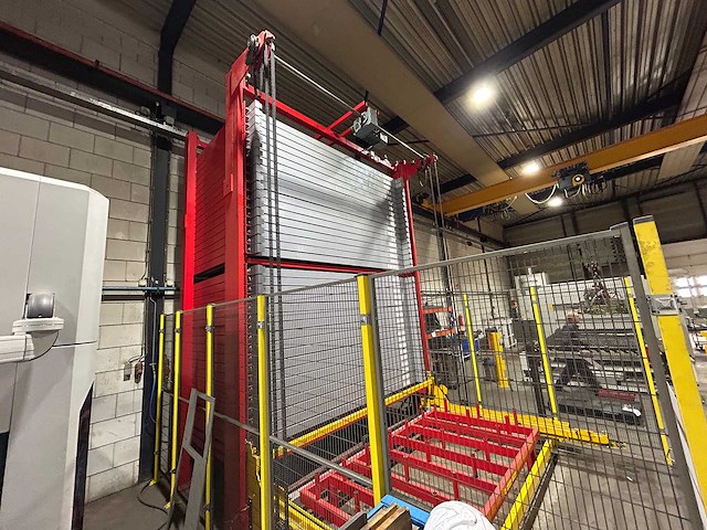 Baaijens - 2019 - verticaal met lift - paternosterkast 36 laden - afbeelding 12 van  24