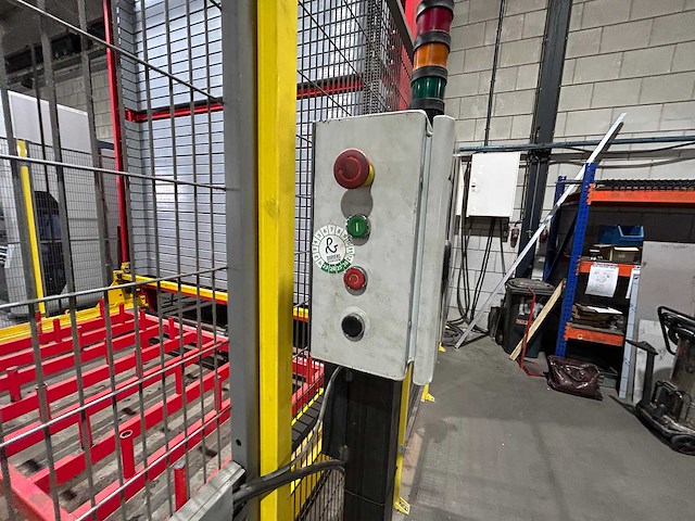 Baaijens - 2019 - verticaal met lift - paternosterkast 36 laden - afbeelding 19 van  24