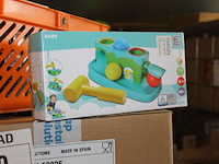 Baby hamertje tik met ballen - afbeelding 1 van  3