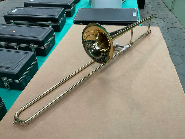 Bach trombone - afbeelding 2 van  6