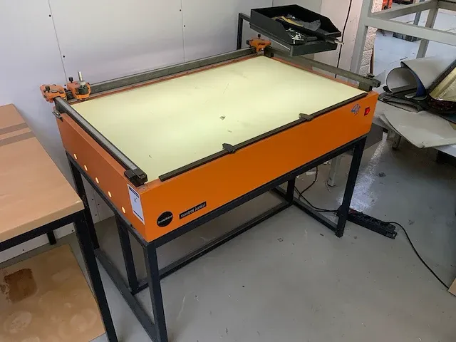 Bacher - control junior - doorlicht-montagetafel - afbeelding 1 van  6