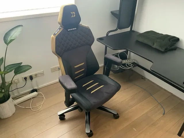 Backforce gamestoel met bureau - afbeelding 2 van  3