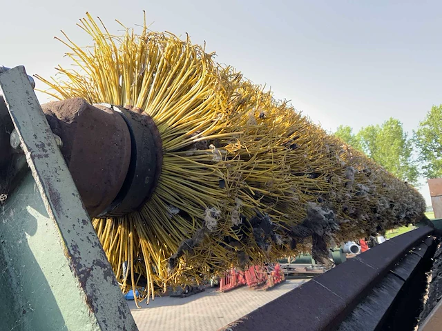 Backhus trommelzeef installatie - afbeelding 4 van  25