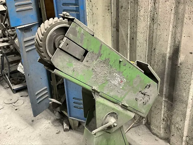 Backstand schuurmachine - afbeelding 5 van  7