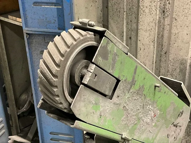 Backstand schuurmachine - afbeelding 6 van  7