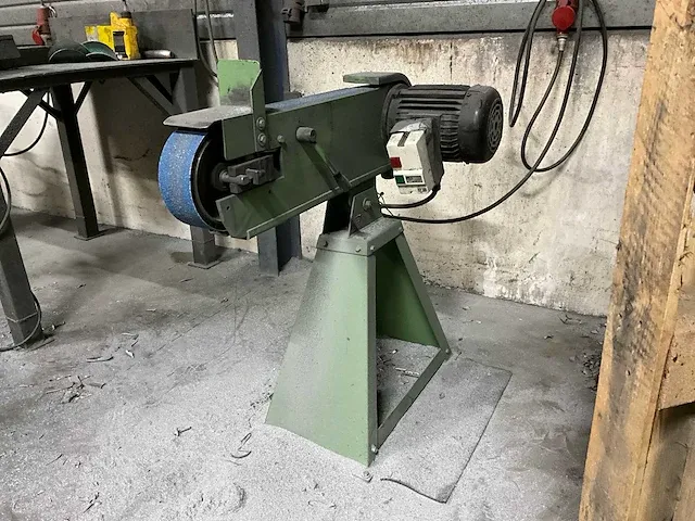 Backstand schuurmachine - afbeelding 1 van  5