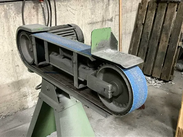Backstand schuurmachine - afbeelding 3 van  5
