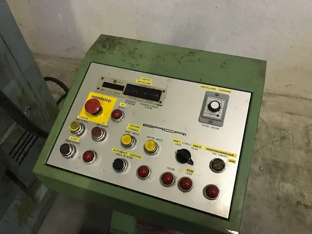 Bacri - 240 - slotting machines - afbeelding 7 van  8