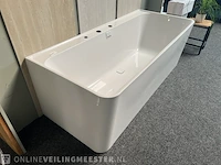 Bad vrijstaand villeroy en boch, squaro edge, glans wit - afbeelding 2 van  5