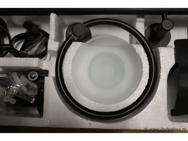 Badkamer accessoires set - afbeelding 7 van  11