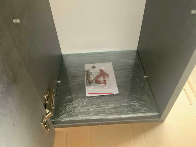 Badkamerkast hoog - afbeelding 6 van  6