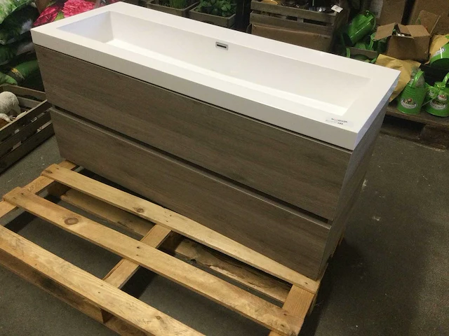 Badkamermeubel 120x46 cm. met 2 lades en witte wastafel. - afbeelding 1 van  3