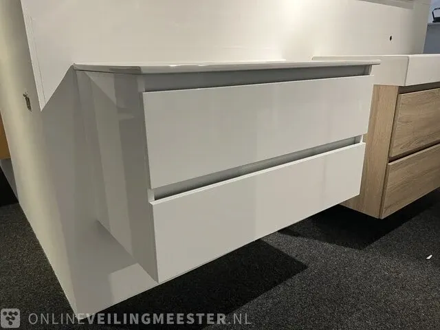 Badkamermeubel hr, step, glans wit - afbeelding 2 van  8