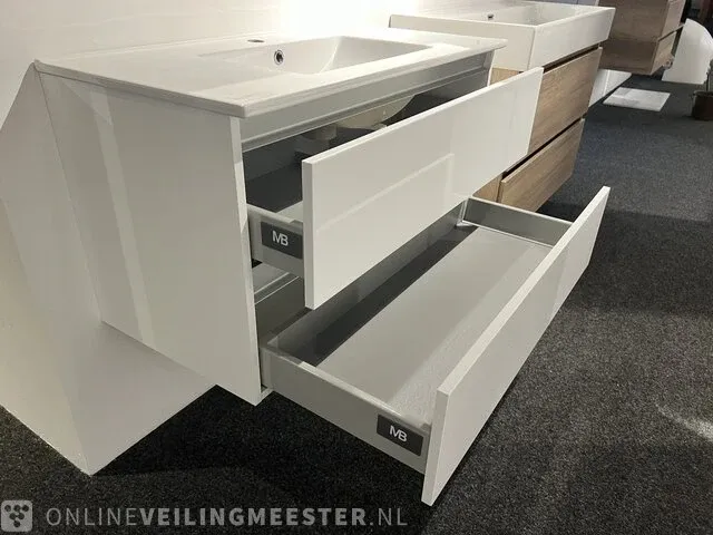 Badkamermeubel hr, step, glans wit - afbeelding 4 van  8