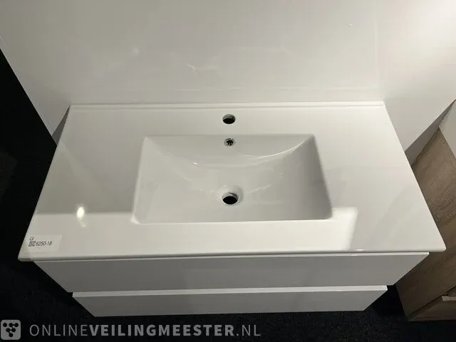 Badkamermeubel hr, step, glans wit - afbeelding 7 van  8