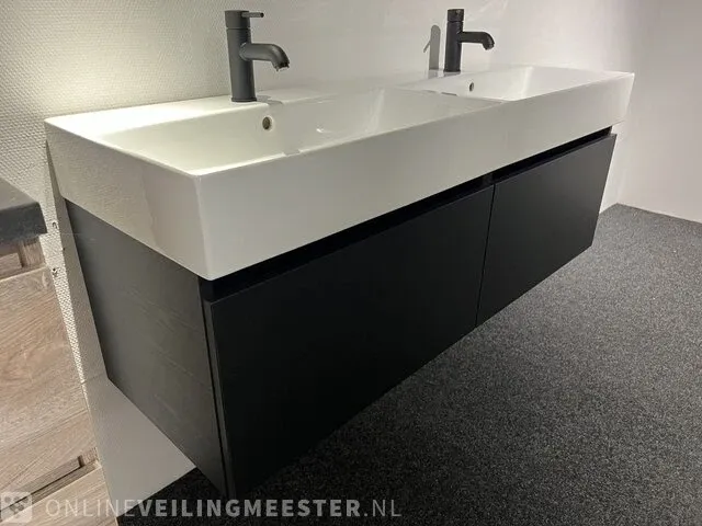 Badkamermeubel met kranen en verlichting hr, matrix line, zwart houtlook - afbeelding 2 van  8